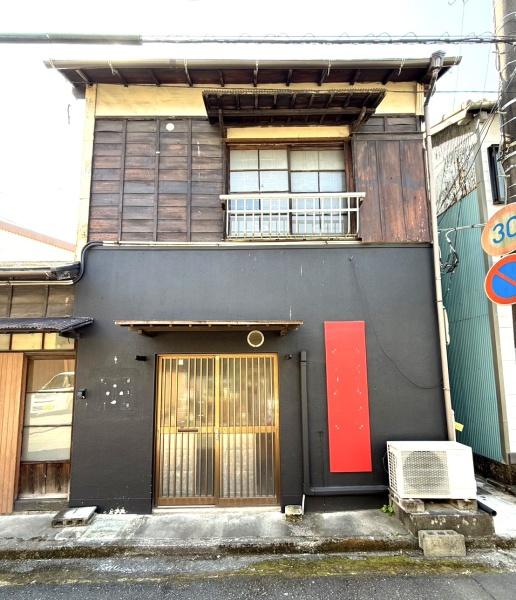 吉原仁藤店舗西