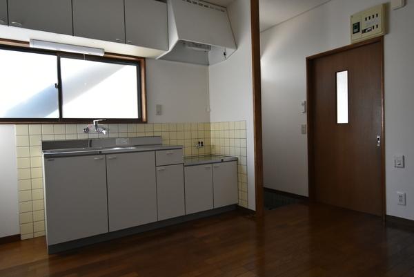 フカサワアパートメントA