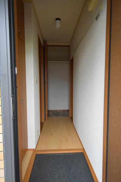 プレアデス4(玄関)