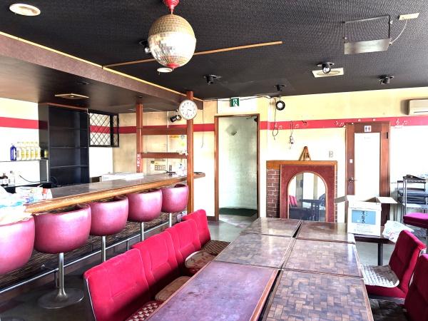 黒田飯田店舗2階
