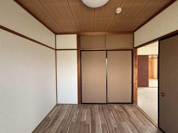コーポ高田 2(洋室)