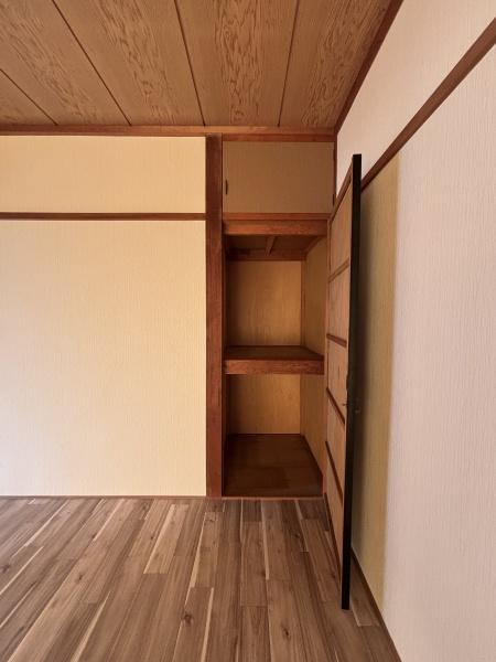 コーポ高田 2(収納)