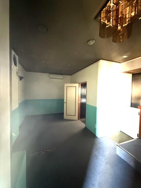 中央町2丁目貸店舗2階