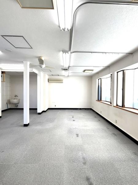 石坂425-6店舗
