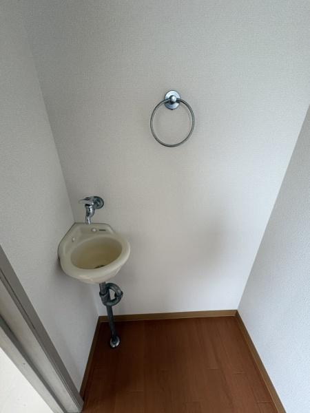 下横割　貸事務所