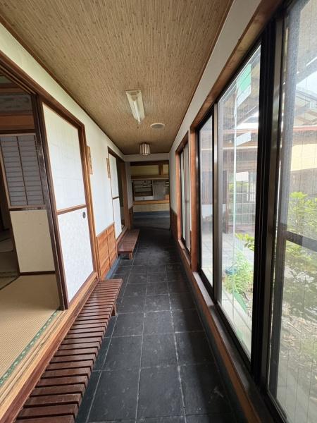 伝法2392－2　貸店舗