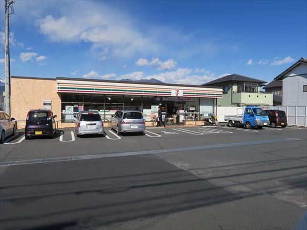 コーポ阪野(セブンイレブン富士市中柏原店)