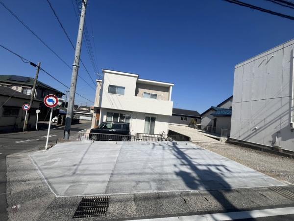高浜市八幡町３丁目　貸事務所・店舗