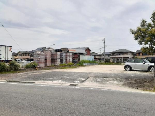 高浜市向山町１丁目　貸地　【駐車場・資材置き場】