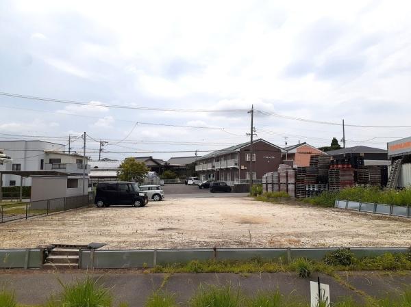 高浜市向山町１丁目　貸地　【駐車場・資材置き場】