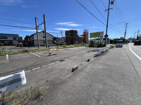 高浜市新田町３丁目　駐車場用地・貸地