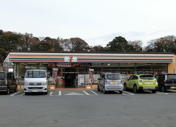 ヴューラーみつわ台B(セブンイレブン千葉穴川インター店)