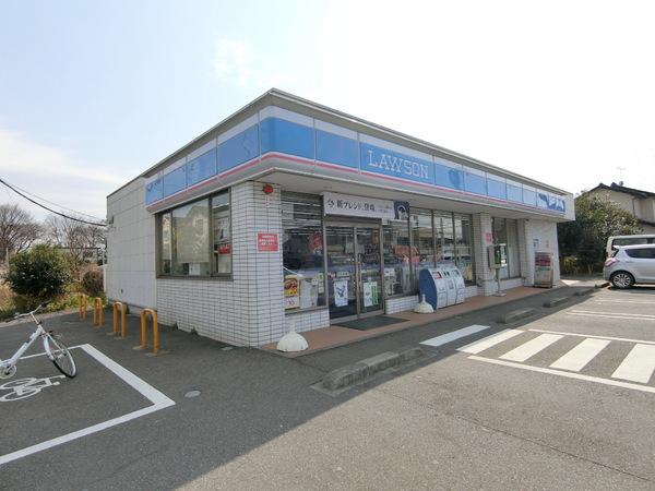 グランドソレーユ(ローソン若葉北通店)