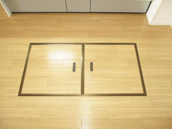 ピュアパレス