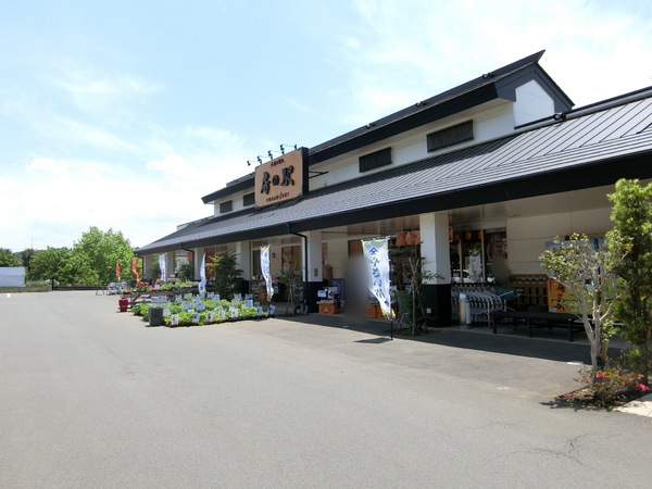 コーポアイランド2(房の駅)