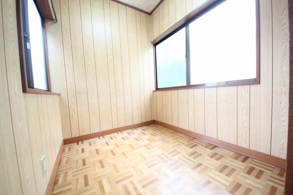 長岡京市馬場川原の貸家