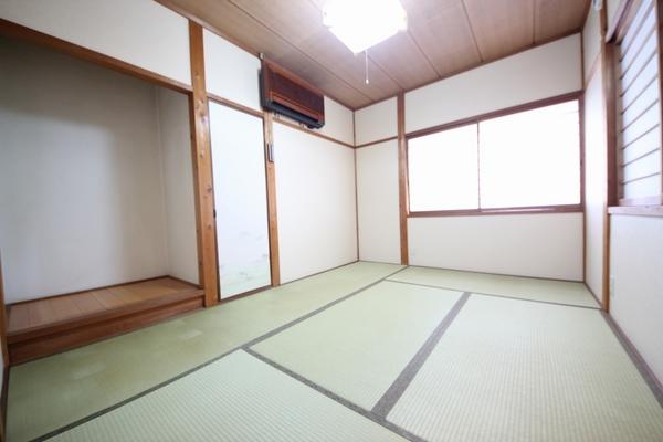 長岡京市馬場川原の貸家