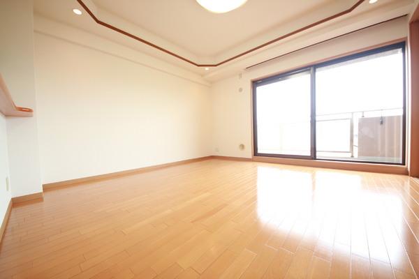 宇治市宇治蔭山のマンション