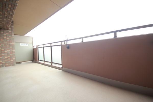 宇治市宇治蔭山のマンション