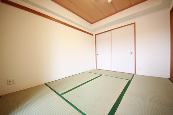宇治市宇治蔭山のマンション