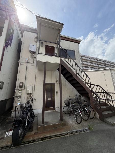 枚方市三栗2丁目のマンション