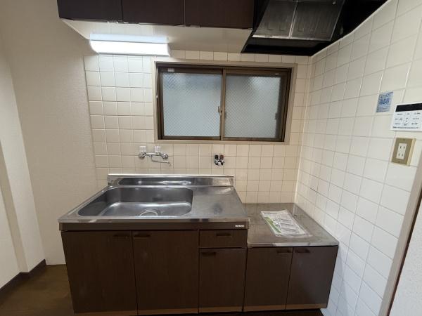 枚方市三栗２丁目のマンション