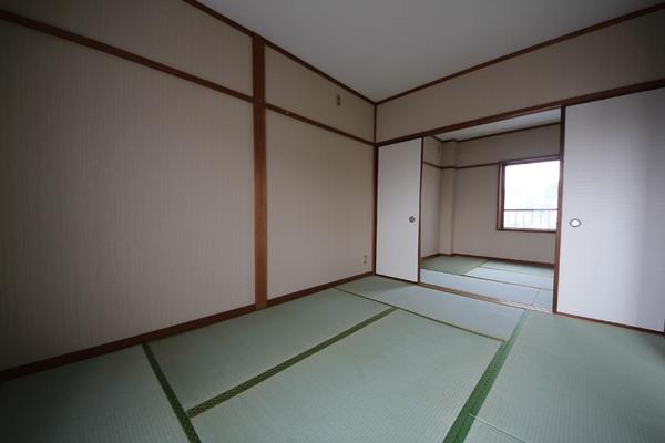 メイクス・久保　301号