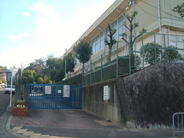 メイクス・久保　301号(宇治市立広野中学校)