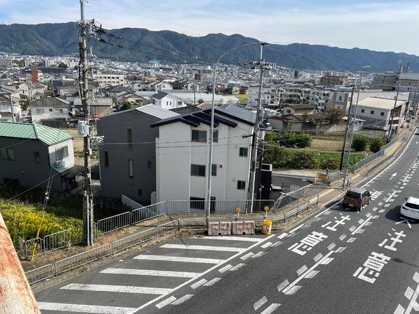 山科区上花山花ノ岡町店舗付き住宅