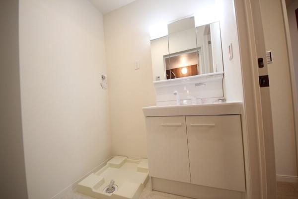 BelleLeadHIRAKI(洗面台・洗面所)