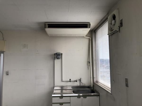 宇治市莵道西隼上りの事務所