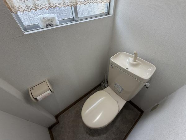宇治市大久保町上ノ山の事務所