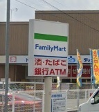 海の子ハイツ桃山(ファミリーマート伏見桃山東店)