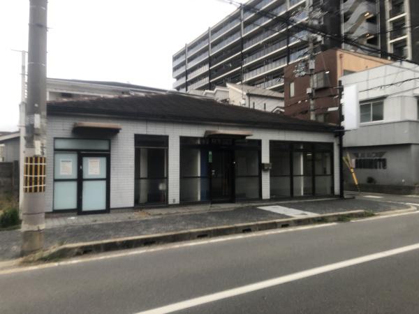 城陽市寺田樋尻の店舗（一戸建）