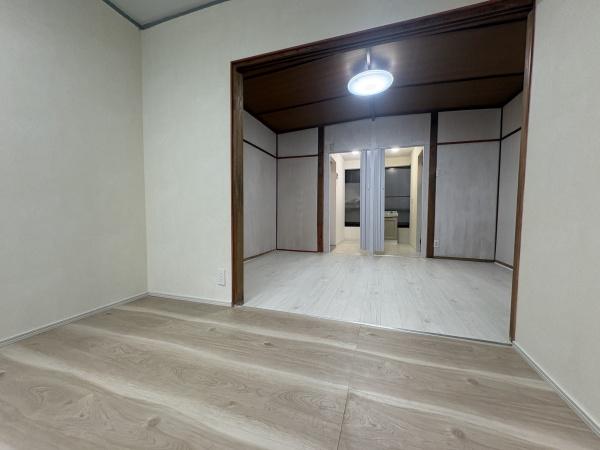 小倉町南堀池貸家
