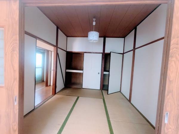 横浜市西区東ケ丘のテラスハウス