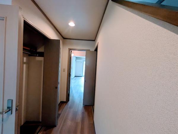 横浜市神奈川区三ツ沢上町のテラスハウス