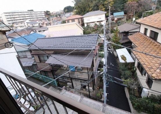 横浜市神奈川区三ツ沢下町のアパート