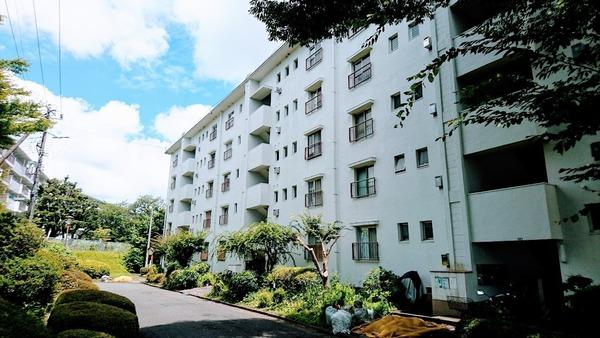 横浜市神奈川区三ツ沢下町のマンション