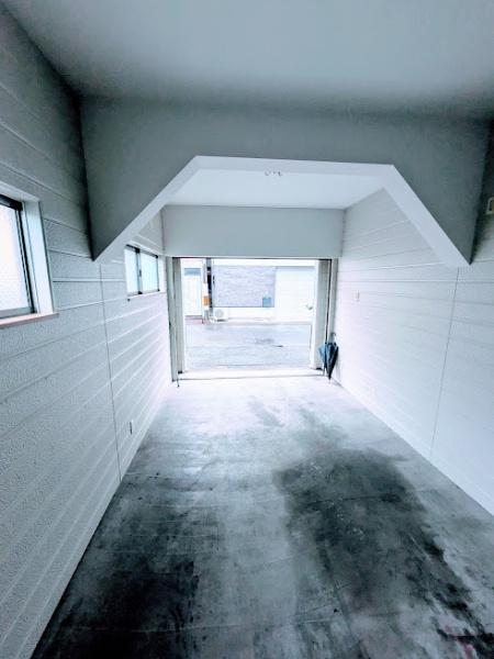 横浜市南区高根町１丁目の貸家