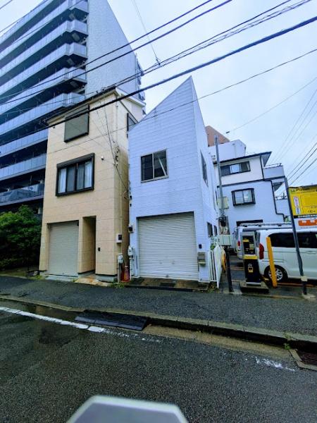横浜市南区高根町１丁目の貸家
