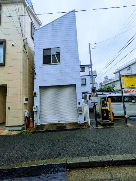 横浜市南区高根町１丁目の貸家