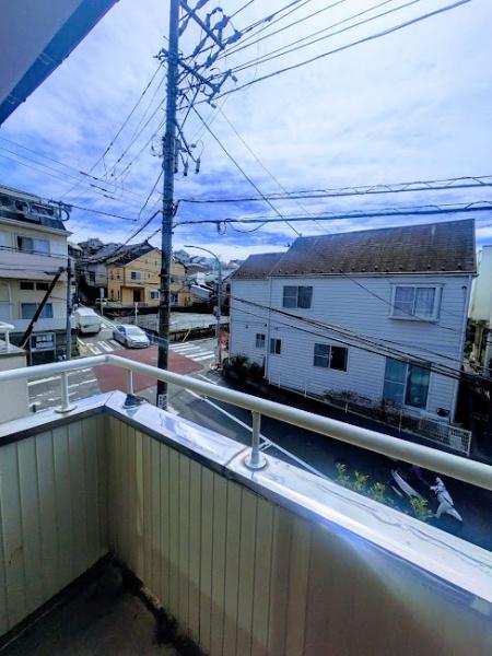 横浜市神奈川区白楽のアパート