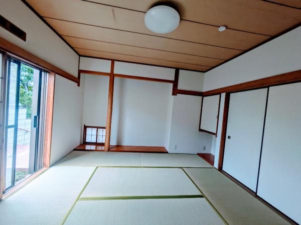 菅田町貸家