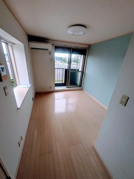 横浜市保土ケ谷区峰岡町３丁目のアパート