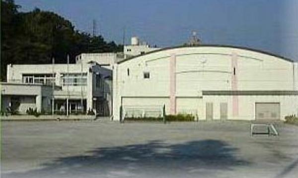 横浜市保土ケ谷区初音ケ丘の貸家(横浜市立初音が丘小学校)