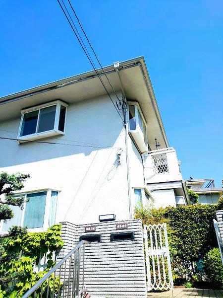 横浜市神奈川区六角橋４丁目のテラスハウス