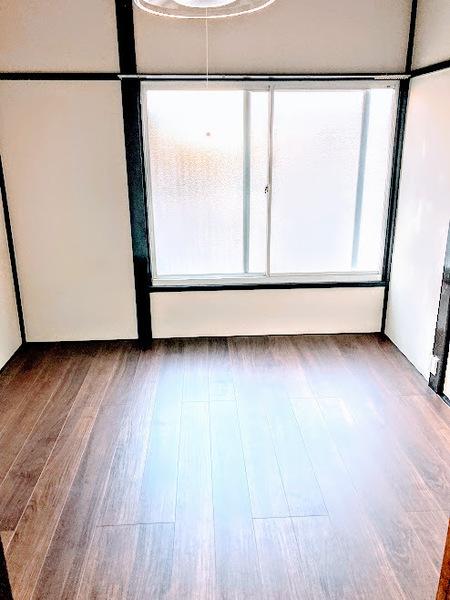 横浜市神奈川区菅田町のアパート