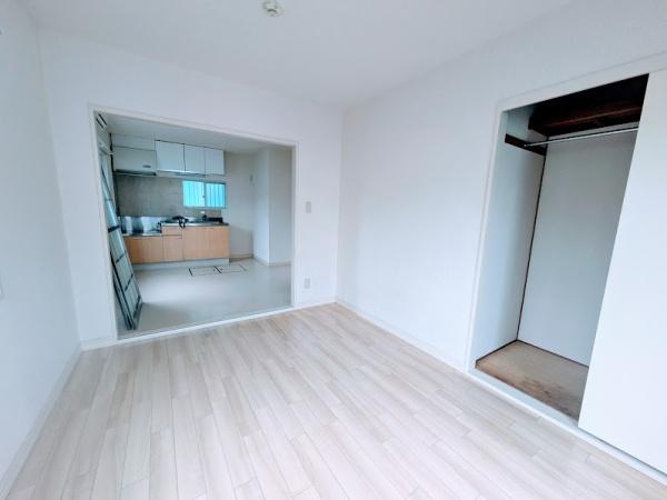 ヴィラスクエアE棟