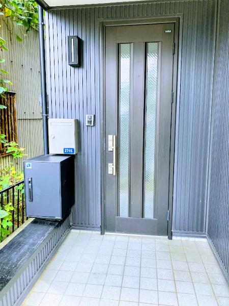 横浜市西区久保町の貸家